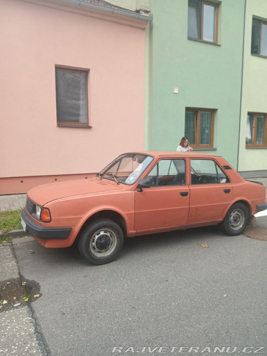 Škoda 105 
