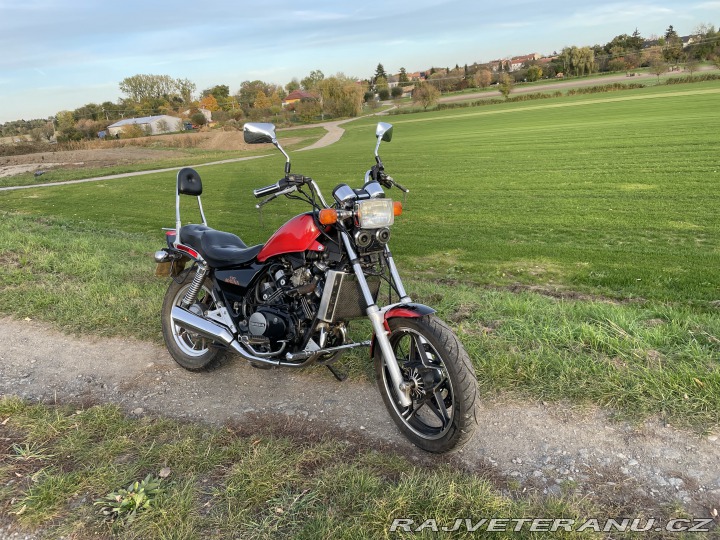 Honda VF 500C Magna 1985