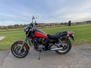 Honda VF 500C Magna 1985