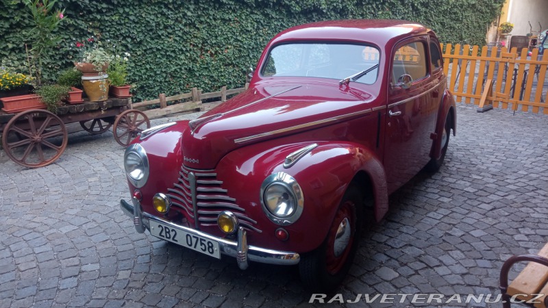 Škoda 1101 Tudor 1 model