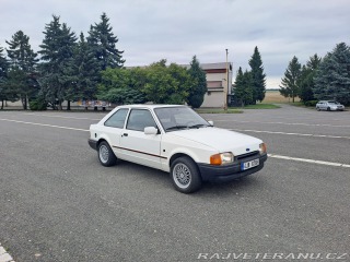 Ford Escort MK4