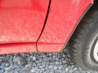 Nissan Sunny  1992