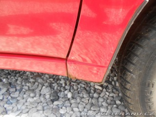 Nissan Sunny  1992