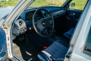 Mercedes-Benz 230 e , automat,2.majite!! 1982