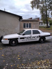 Ford Crown Victoria P71 police interceptor 2002