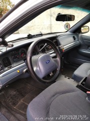 Ford Crown Victoria P71 police interceptor 2002