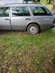 Mercedes-Benz E 124