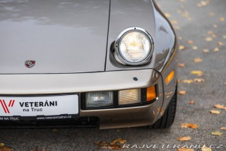 Porsche 928 S 1983