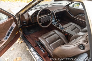 Porsche 928 S 1983