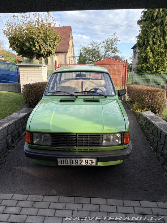 Škoda 120 120L 1984