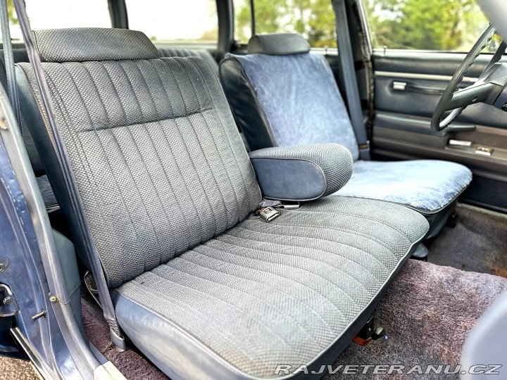 Chevrolet Malibu Classic Wagon 5.0L V8 1983