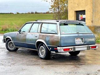 Chevrolet Malibu Classic Wagon 5.0L V8 1983