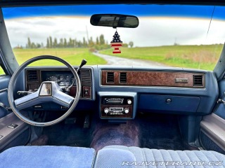 Chevrolet Malibu Classic Wagon 5.0L V8 1983