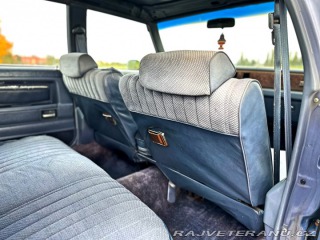 Chevrolet Malibu Classic Wagon 5.0L V8 1983