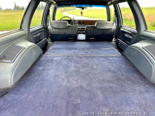 Chevrolet Malibu Classic Wagon 5.0L V8 1983
