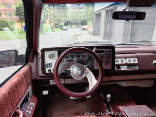 Chevrolet Suburban  1994