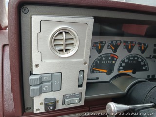 Chevrolet Suburban  1994