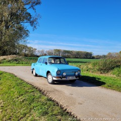 Škoda 100