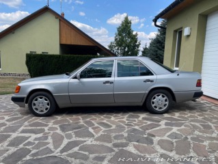 Mercedes-Benz E E 300 1993