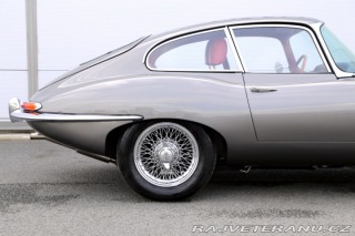 Jaguar E-Type  1967