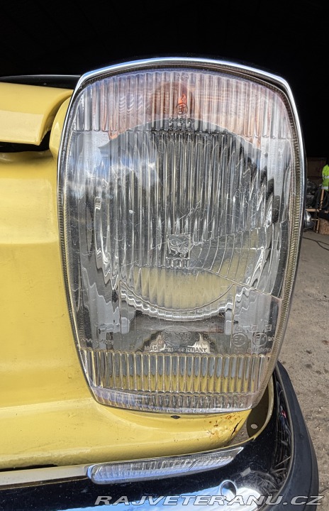 Mercedes-Benz 240 W114/ 115 1975