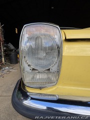 Mercedes-Benz 240 W114 1975