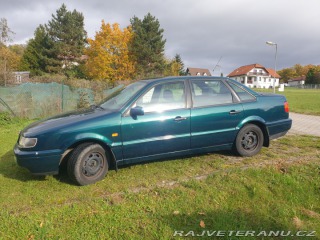 Volkswagen Passat B4 sedan 1992