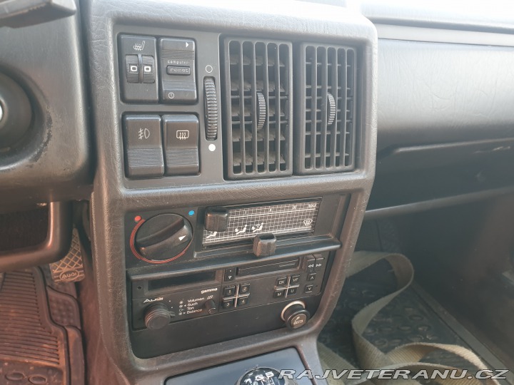 Audi 100 C3 sedan 5V 1987