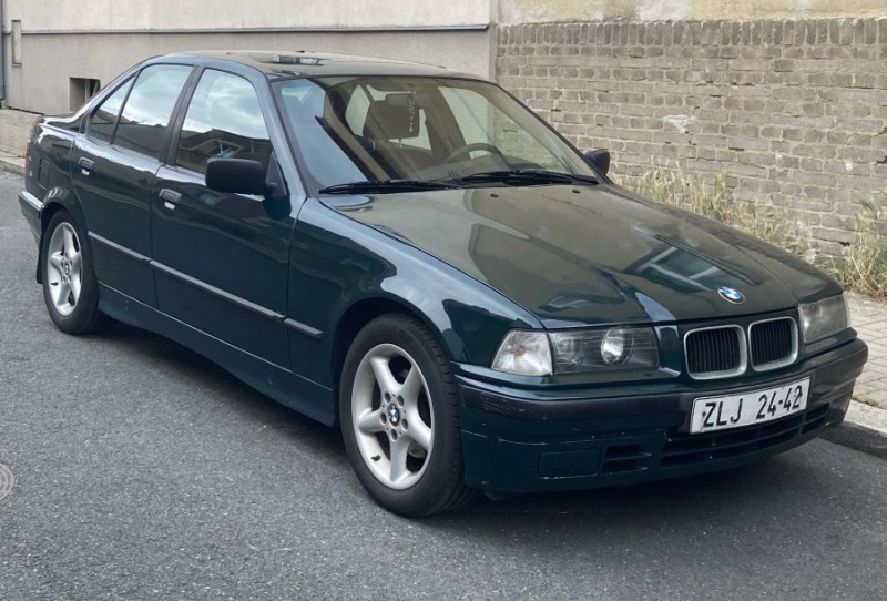 BMW 3 E36