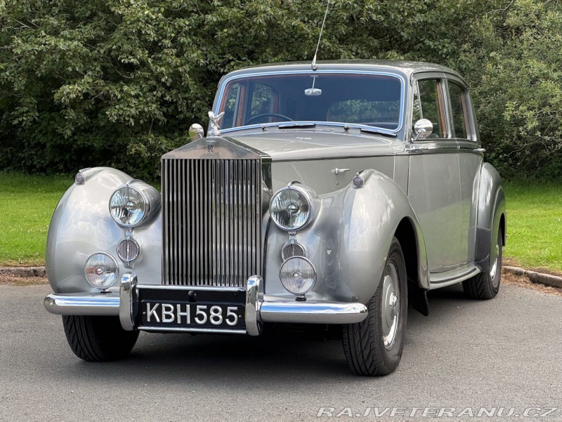 Rolls Royce Silver Dawn