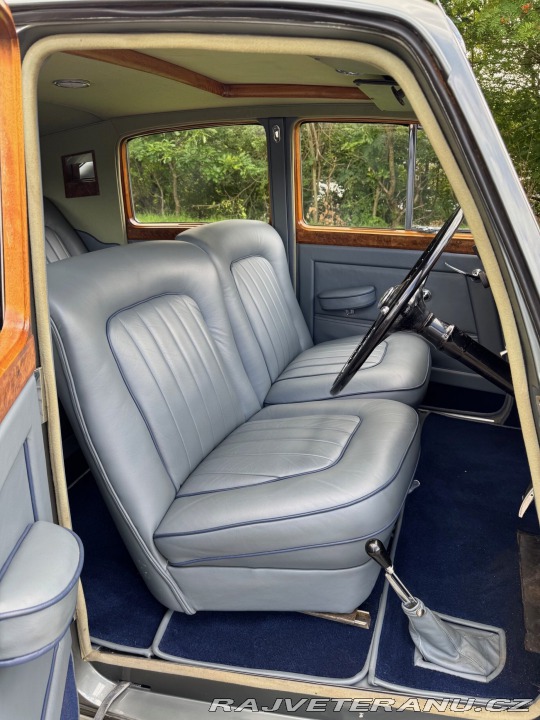 Rolls Royce Silver Dawn  1951