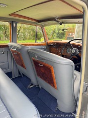 Rolls Royce Silver Dawn  1951