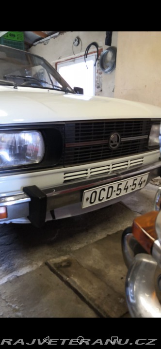 Škoda 105 Sedan 1982