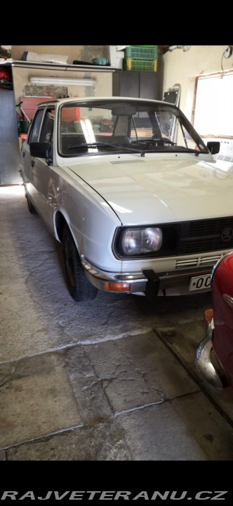 Škoda 105 Sedan 1982