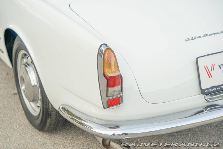 Alfa Romeo 2000 Spider 1961