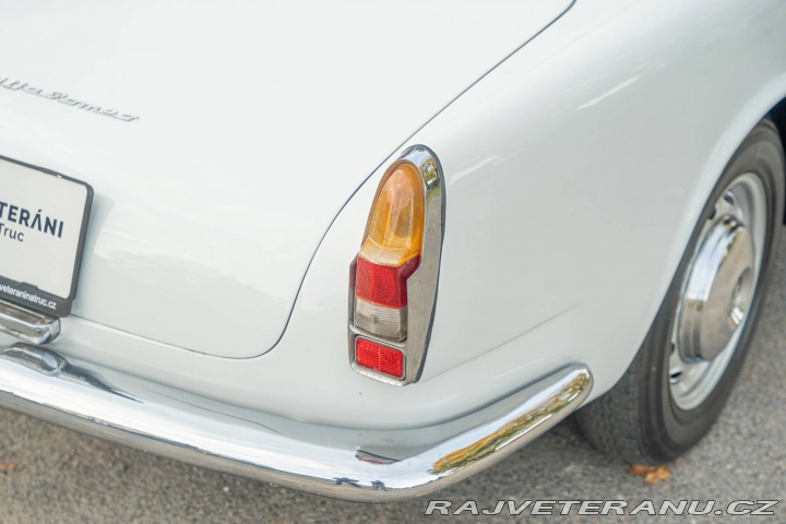 Alfa Romeo 2000 Spider 1961