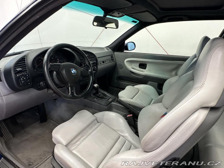 BMW M3 E36*PANO*PLNÁ SERV. HISTO 1993