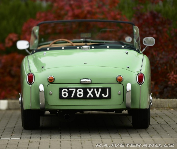 Triumph TR3 LHD (1) 1957