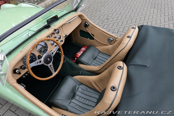 Triumph TR3 LHD (1) 1957