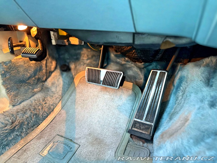 Cadillac Fleetwood 7.0 V8 | 1.majitel 1979