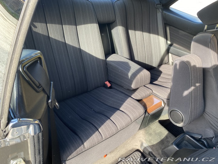 Mercedes-Benz 300 Ce 1988