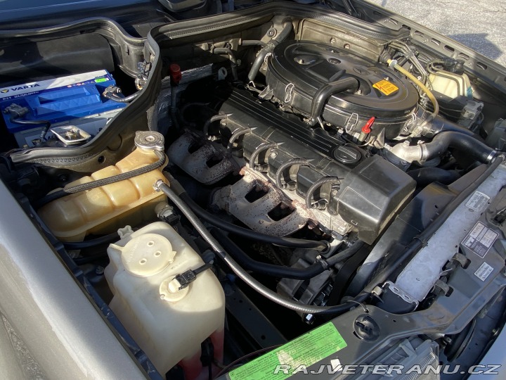 Mercedes-Benz 300 Ce 1988