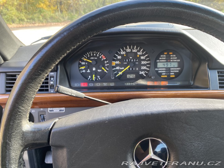 Mercedes-Benz 300 Ce 1988