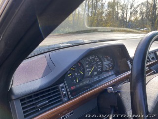 Mercedes-Benz 300 Ce 1988