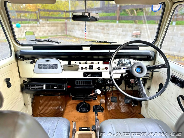 Toyota Land Cruiser K-BJ41V | 3.2D | 24250mil 1980