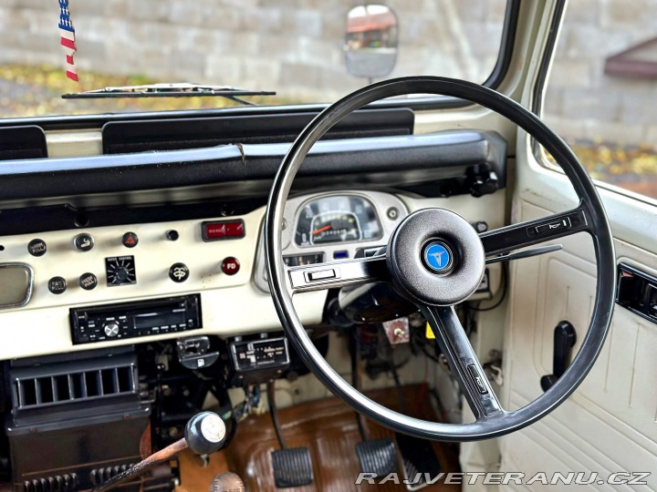 Toyota Land Cruiser K-BJ41V | 3.2D | 24250mil 1980