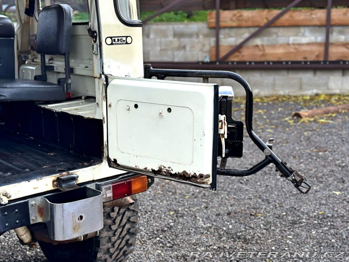 Toyota Land Cruiser K-BJ41V | 3.2D | 24250mil 1980