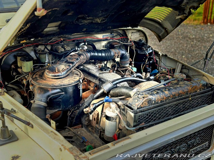 Toyota Land Cruiser K-BJ41V | 3.2D | 24250mil 1980