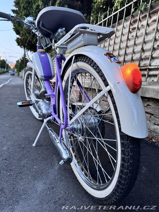 Stadion S11 Jawa moped 1958