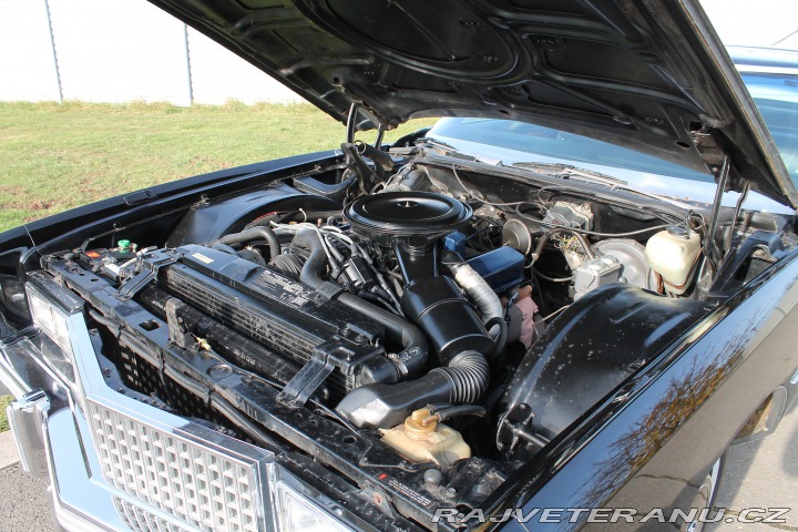 Cadillac Eldorado  1975